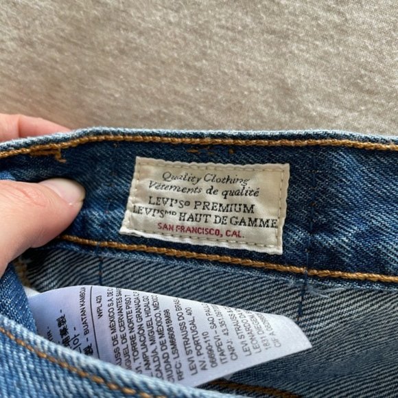 Levi's 501 Jeans Athens Dark Rigid 100% Cotton Ankle Length Denim Size W25 L30 - Picture 8 of 11